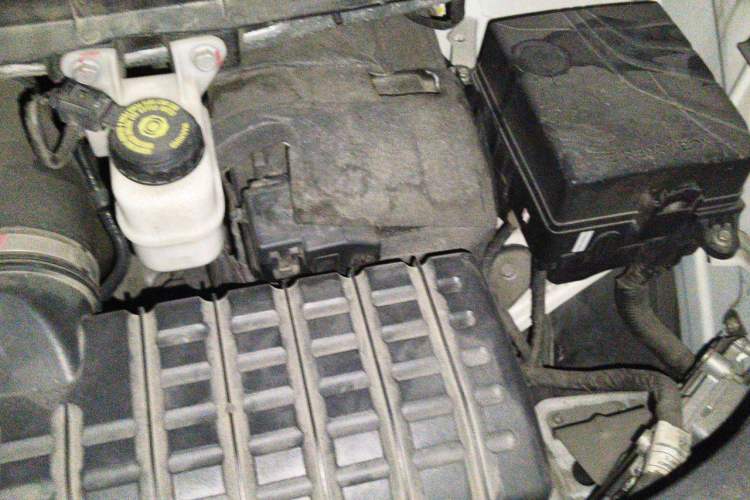 Used GAC Trumpchi M8 2021 Master Series 390T Deluxe Wellness Edition Engine Bay Left