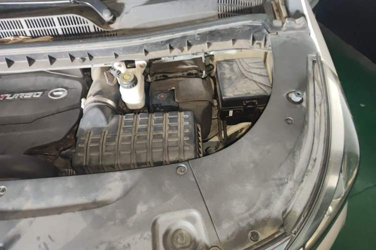 Used GAC Trumpchi M8 2021 Lingxiu Series 390T Ultimate Edition Engine Bay Left