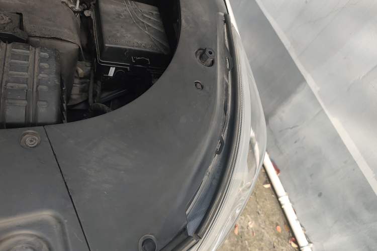 Used GAC Trumpchi M8 2021 Lingxiu Series 390T Deluxe Edition Engine Bay Left
