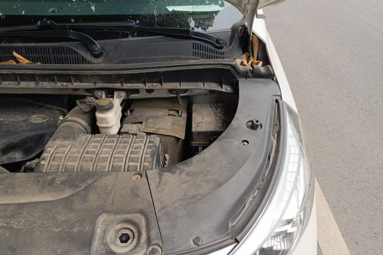 Used GAC Trumpchi M8 2021 Lingxiu Series 390T Deluxe Edition Engine Bay Left