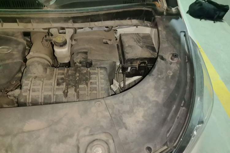 Used GAC Trumpchi M8 2021 Lingxiu Series 390T Deluxe Edition Engine Bay Left