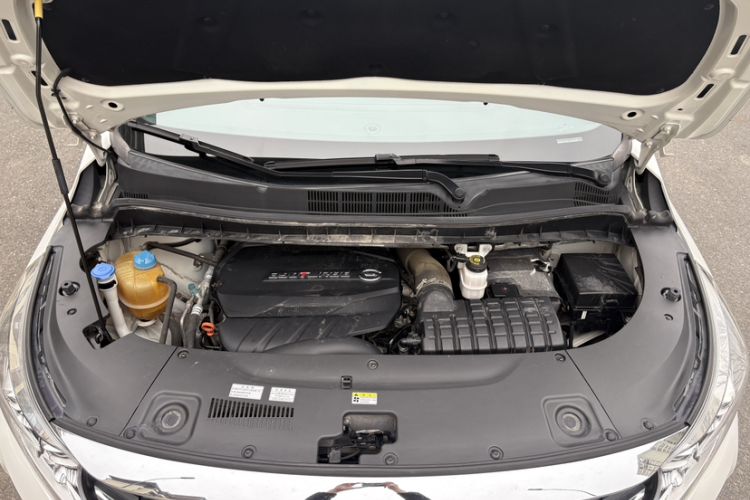 Used GAC Trumpchi M8 2021 Lingxiu Series 390T Deluxe Edition Engine Bay