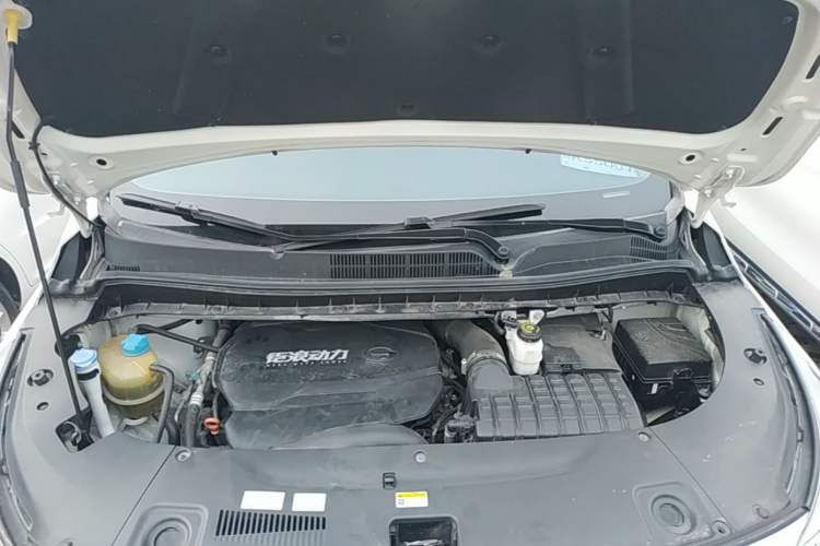 Used GAC Trumpchi M8 2021 Lingxiu Series 390T Ultimate Edition Engine Bay