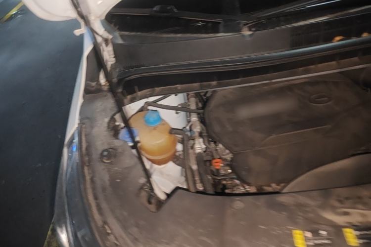 Used GAC Trumpchi M8 2021 Lingxiu Series 390T Deluxe Edition Engine Bay Right