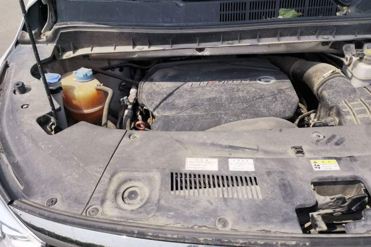 Used GAC Trumpchi M8 2021 Master Series 390T Ultimate Edition Engine Bay Right