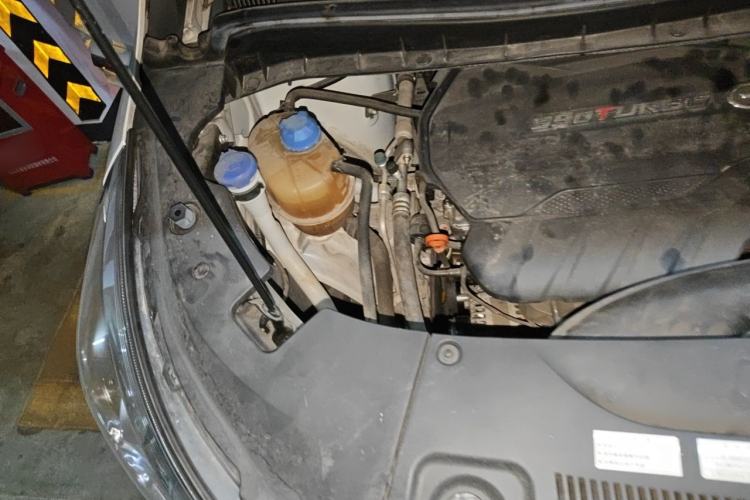 Used GAC Trumpchi M8 2021 Lingxiu Series 390T Deluxe Edition Engine Bay Right