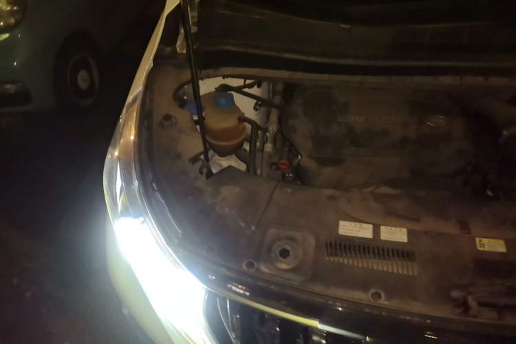 Used GAC Trumpchi M8 2021 Master Series 390T Ultimate Edition Engine Bay Right