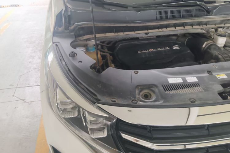 Used GAC Trumpchi M8 2021 Lingxiu Series 390T Deluxe Edition Engine Bay Right