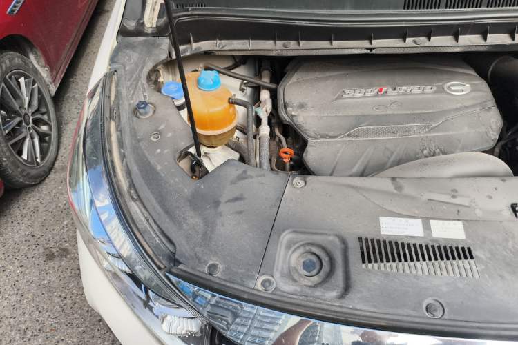 Used GAC Trumpchi M8 2021 Lingxiu Series 390T Ultimate Edition Engine Bay Right
