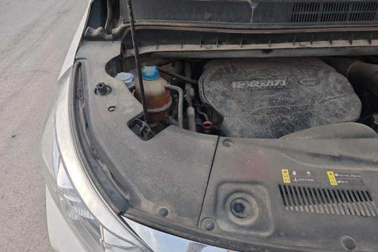 Used GAC Trumpchi M8 2021 Lingxiu Series 390T Ultimate Edition Engine Bay Right