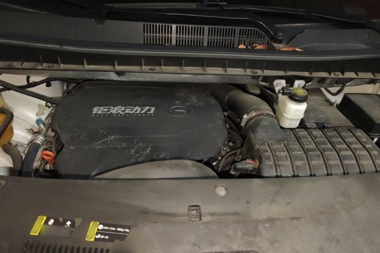 Used GAC Trumpchi M8 2021 Master Series 390T Prestige Edition Engine Bay