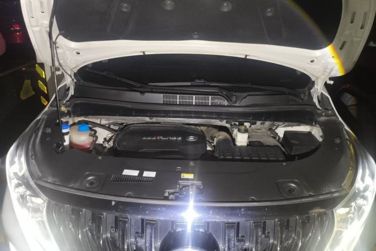 Used GAC Trumpchi M8 2021 Master Series 390T Prestige Edition Engine Bay