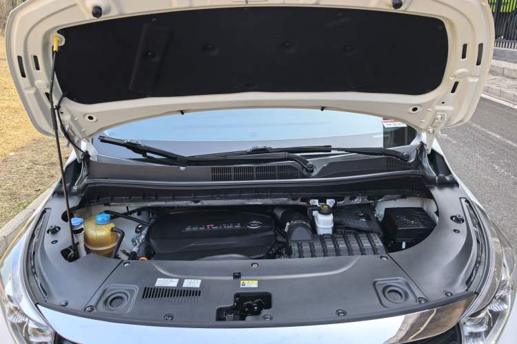 Used GAC Trumpchi M8 2021 Lingxiu Series 390T Deluxe Edition Engine Bay