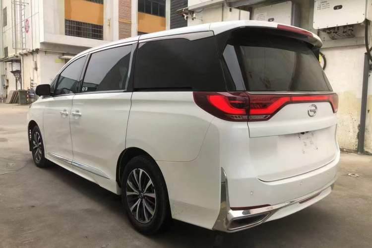 Used GAC Trumpchi M8 2021 Lingxiu Series 390T Deluxe Edition Exterior 2