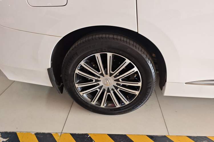 Used GAC Trumpchi M8 2021 Lingxiu Series 390T Deluxe Edition Exterior 2