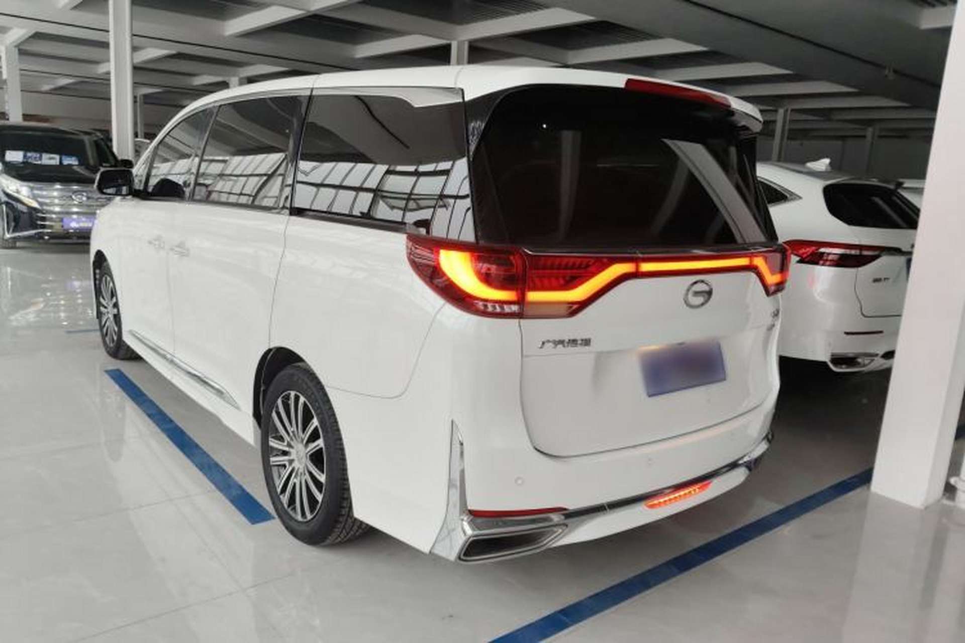 Used GAC Trumpchi M8 2021 Lingxiu Series 390T Deluxe Edition Exterior 2