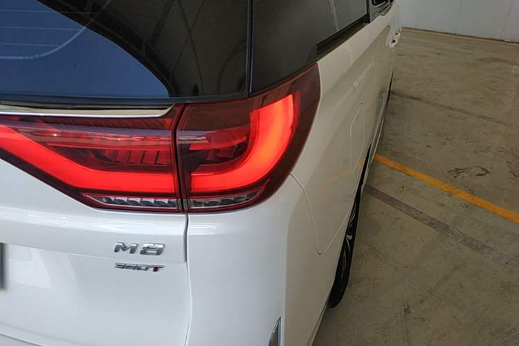 Used GAC Trumpchi M8 2021 Lingxiu Series 390T Luxury Edition Exterior 3