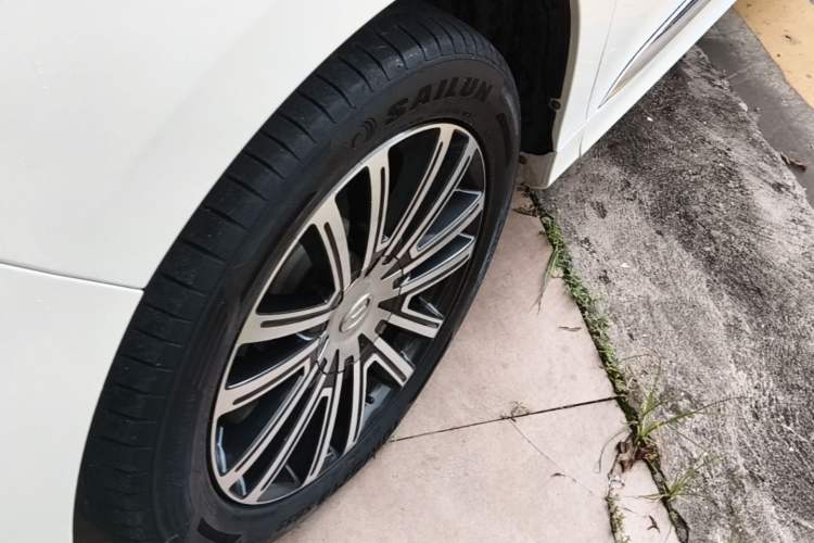 Used GAC Trumpchi M8 2021 Lingxiu Series 390T Ultimate Edition Exterior 4