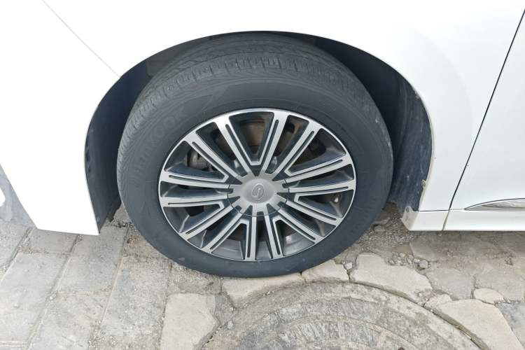 Used GAC Trumpchi M8 2021 Lingxiu Series 390T Ultimate Edition Exterior 4