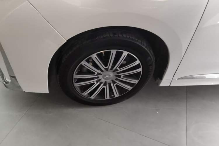 Used GAC Trumpchi M8 2021 Lingxiu Series 390T Ultimate Edition Exterior 4