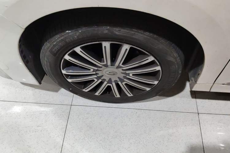 Used GAC Trumpchi M8 2021 Lingxiu Series 390T Deluxe Edition Exterior 4