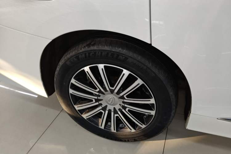 Used GAC Trumpchi M8 2021 Lingxiu Series 390T Deluxe Edition Exterior 4