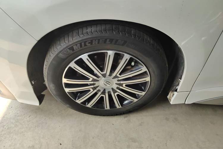 Used GAC Trumpchi M8 2021 Master Series 390T Prestige Edition Exterior 4