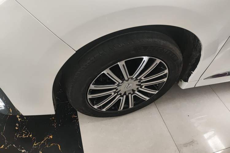 Used GAC Trumpchi M8 2021 Lingxiu Series 390T Ultimate Edition Exterior 4