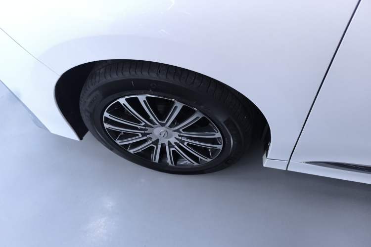 Used GAC Trumpchi M8 2021 Lingxiu Series 390T Ultimate Edition Exterior 4