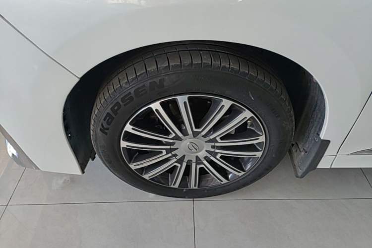 Used GAC Trumpchi M8 2021 Lingxiu Series 390T Deluxe Edition Exterior 4