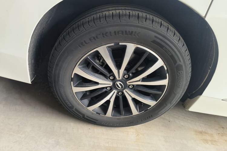 Used GAC Trumpchi M8 2021 Lingxiu Series 390T Deluxe Edition Exterior 5