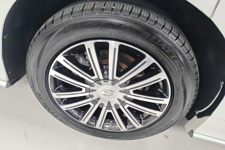 Used GAC Trumpchi M8 2021 Master Series 390T Prestige Edition Exterior 5