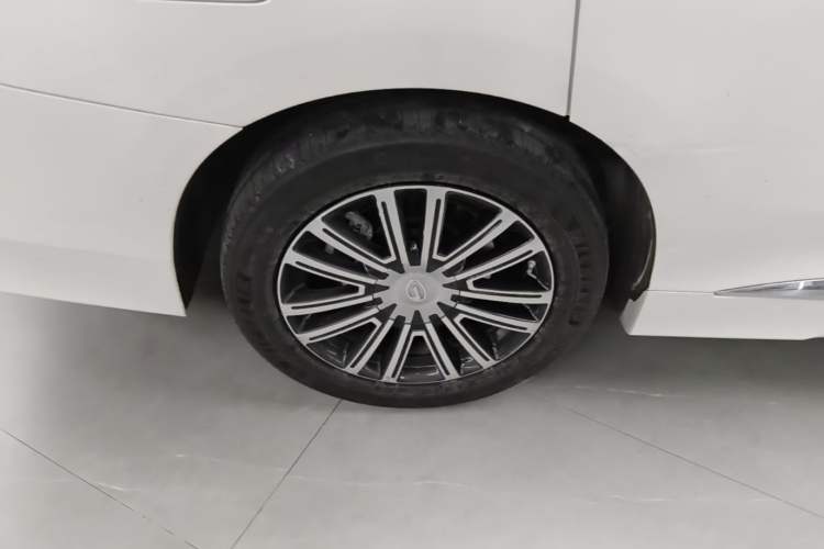 Used GAC Trumpchi M8 2021 Lingxiu Series 390T Ultimate Edition Exterior 5