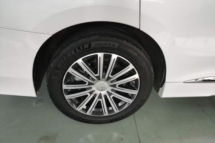 Used GAC Trumpchi M8 2021 Lingxiu Series 390T Deluxe Edition Exterior 5