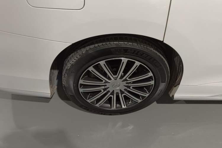 Used GAC Trumpchi M8 2021 Master Series 390T Prestige Edition Exterior 5