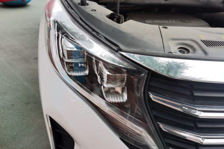 Used GAC Trumpchi M8 2021 Lingxiu Series 390T Deluxe Edition Exterior 6