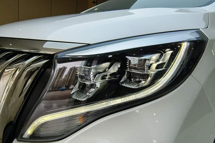 Used GAC Trumpchi M8 2021 Master Series 390T Prestige Edition Exterior 6