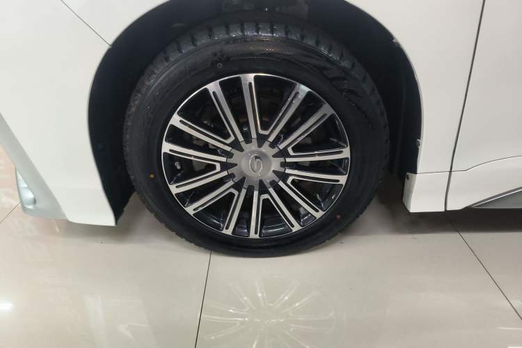 Used GAC Trumpchi M8 2021 Master Series 390T Prestige Edition Exterior 7