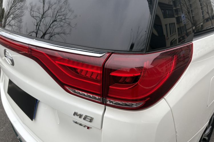 Used GAC Trumpchi M8 2021 Lingxiu Series 390T Deluxe Edition Exterior 9