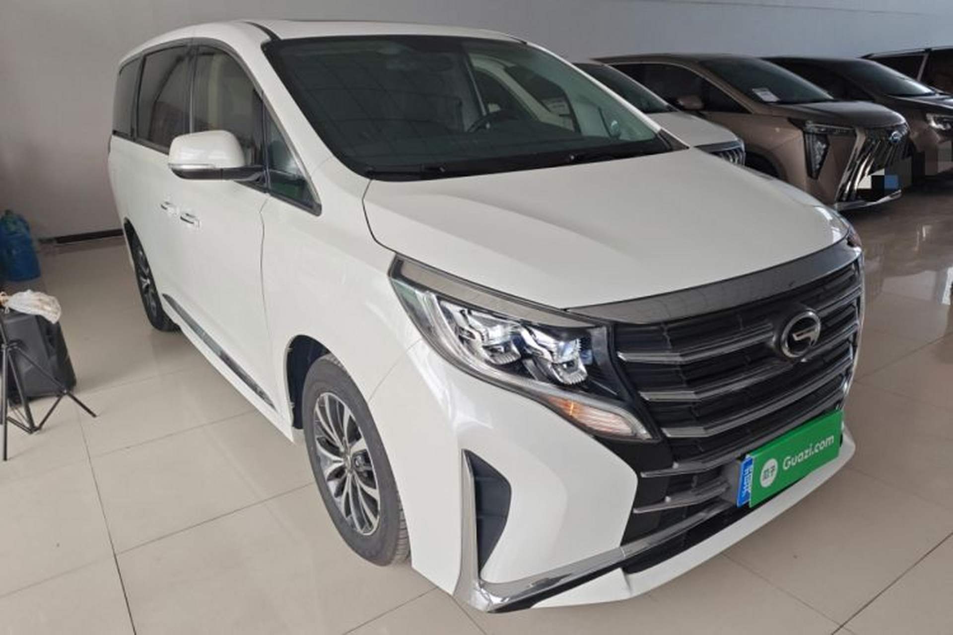 Used GAC Trumpchi M8 2021 Lingxiu Series 390T Deluxe Edition Front Right 45 Deg