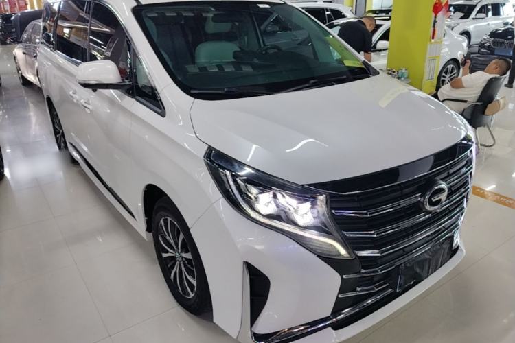 Used GAC Trumpchi M8 2021 Revised Version Lingxiu Series 390T Luxury Edition Front Right 45 Deg