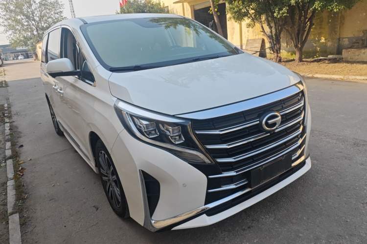 Used GAC Trumpchi M8 2021 Lingxiu Series 390T Ultimate Edition Front Right 45 Deg