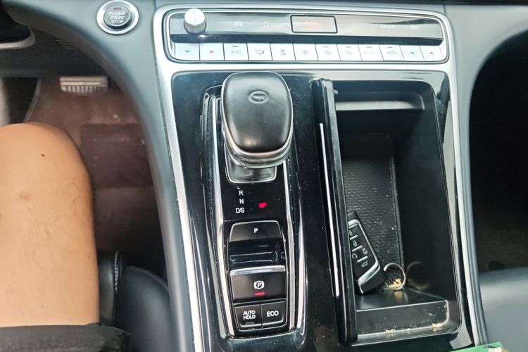 Used GAC Trumpchi M8  Gear Lever