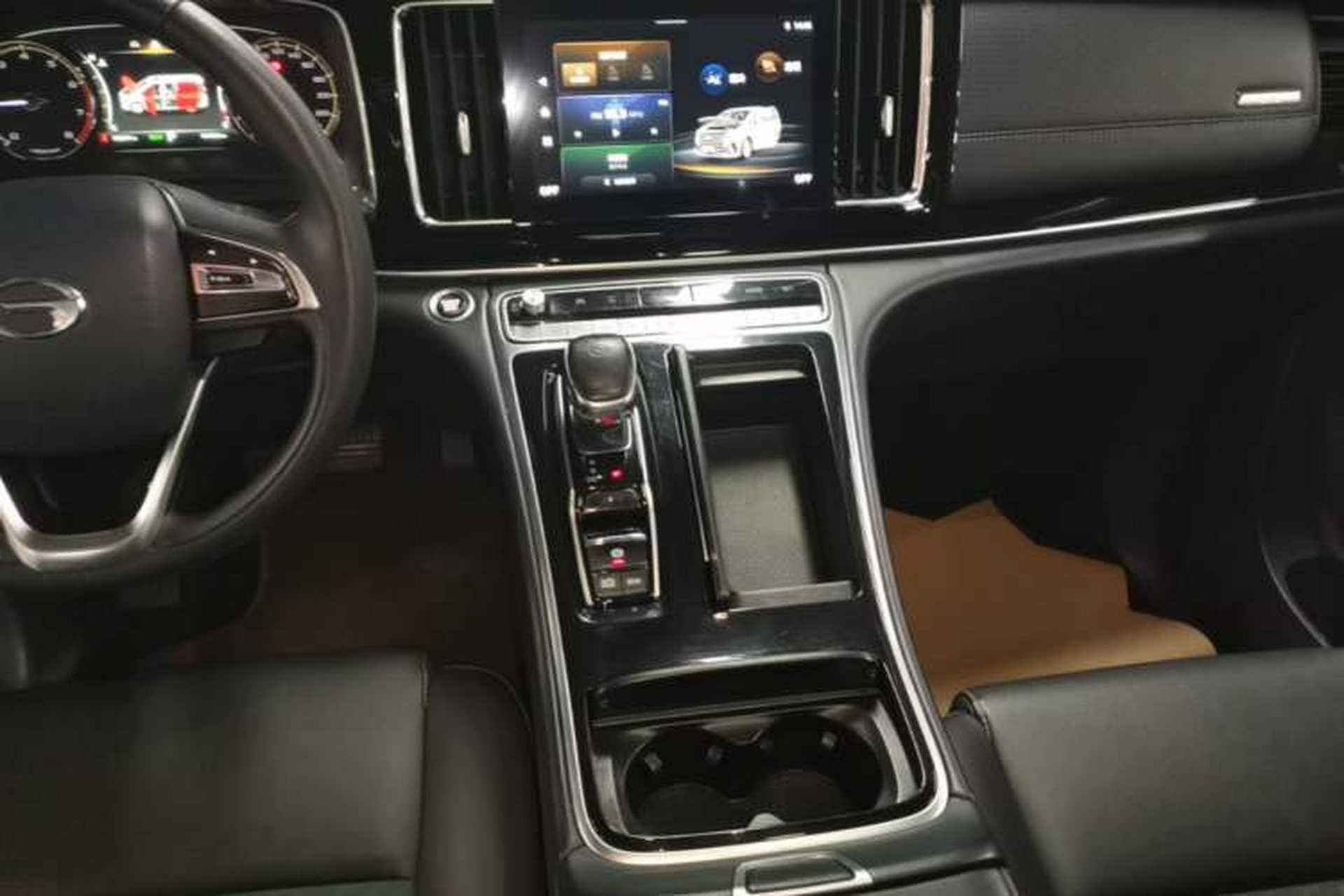 Used GAC Trumpchi M8 2021 Revised Version Lingxiu Series 390T Luxury Edition Gear Lever