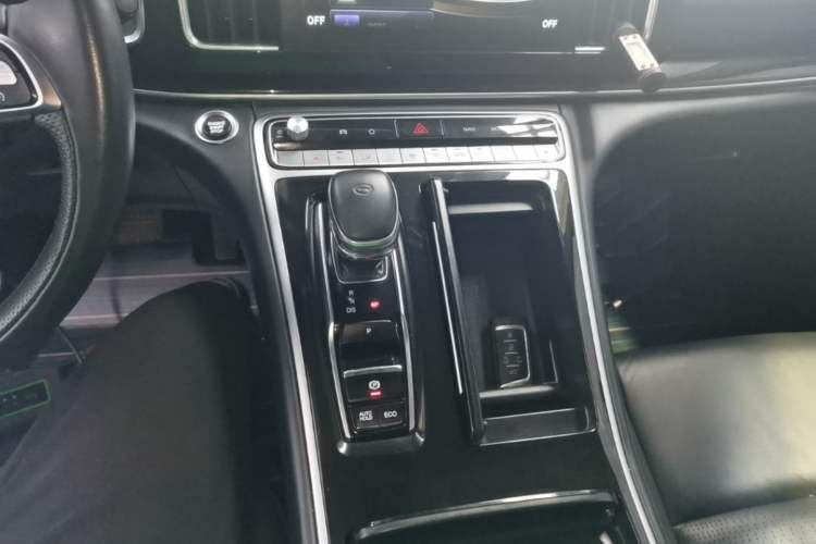 Used GAC Trumpchi M8 2021 Lingxiu Series 390T Deluxe Edition Gear Lever