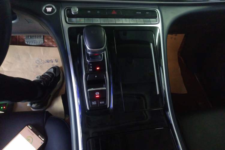 Used GAC Trumpchi M8 2021 Revised Version Lingxiu Series 390T Luxury Edition Gear Lever