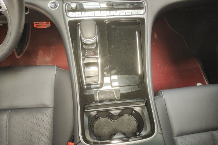 Used GAC Trumpchi M8 2021 Revised Version Lingxiu Series 390T Luxury Edition Gear Lever