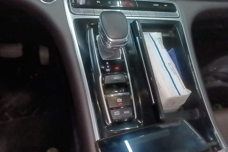 Used GAC Trumpchi M8 2021 Lingxiu Series 390T Luxury Edition Gear Lever