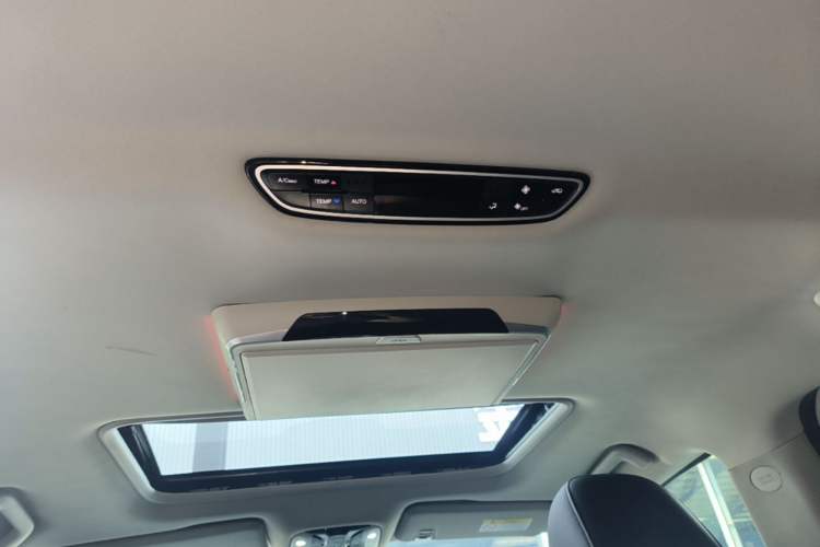 Used GAC Trumpchi M8 2021 Lingxiu Series 390T Deluxe Edition Headliner