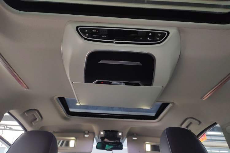 Used GAC Trumpchi M8 2021 Lingxiu Series 390T Deluxe Edition Headliner